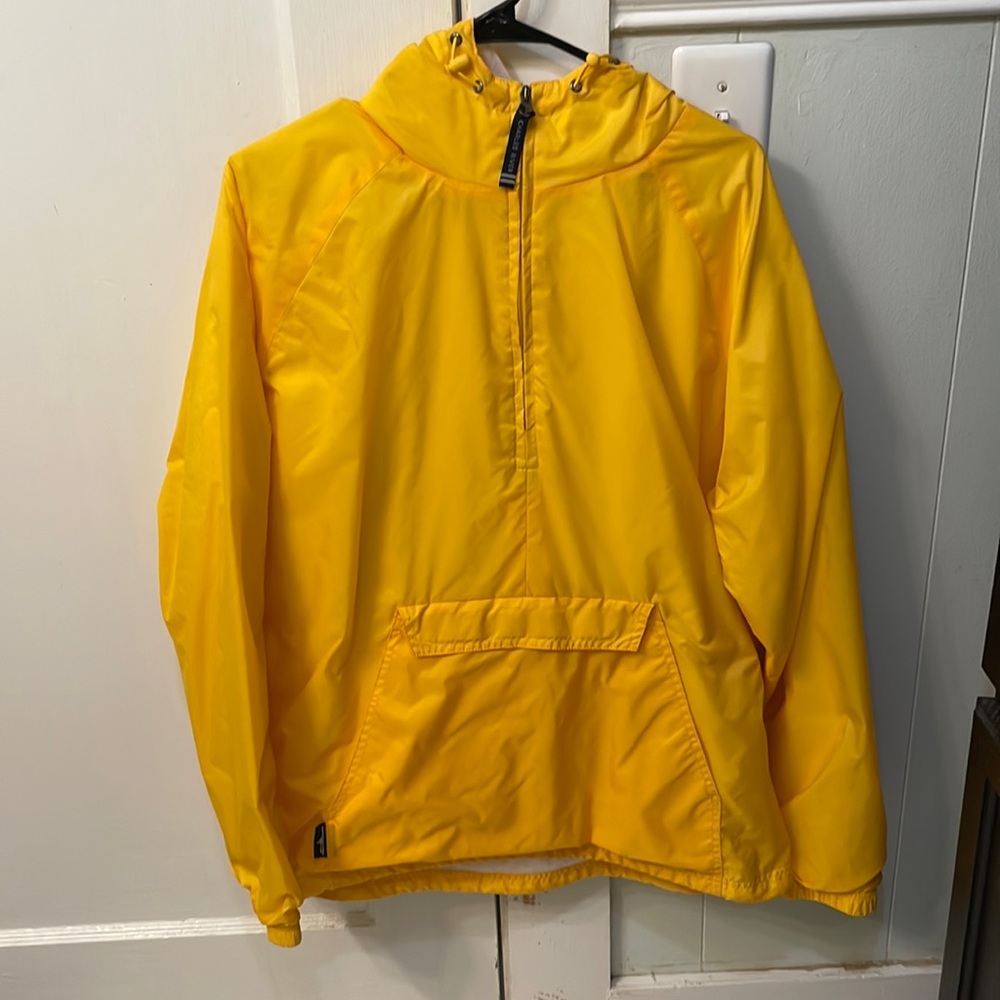 Charles River yellow windbreaker / Size: L